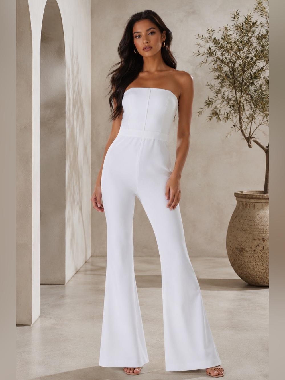 New Alice + Olivia Lavera Jumpsuit – Off White – Size 8